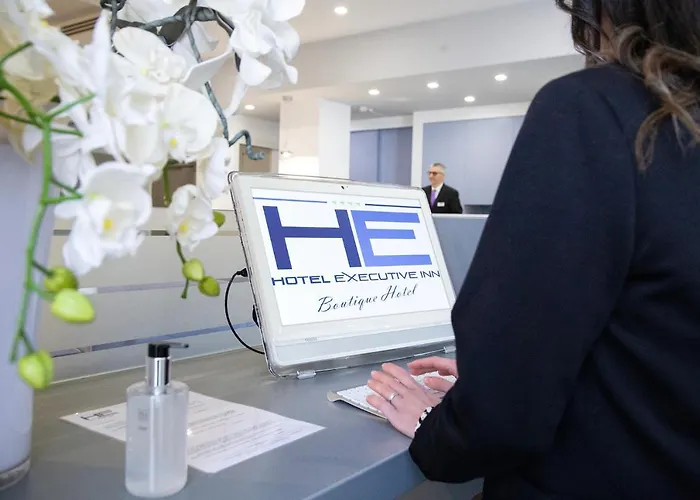 Executive Inn Boutique Hotel